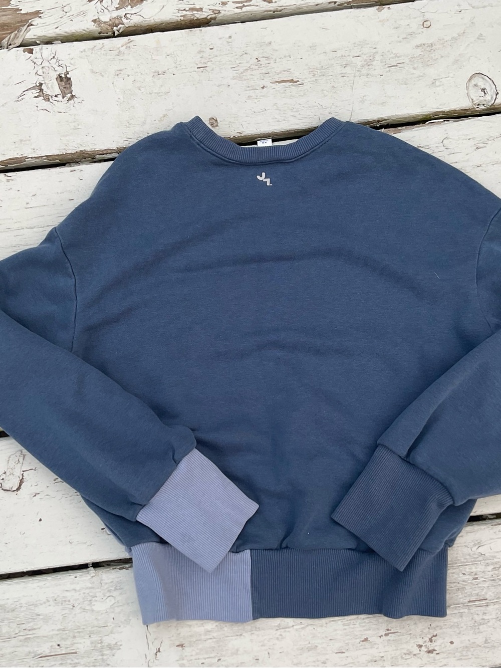 JoyLab XS Oversized‎ Colorblock Patchwork Cropped Crewneck Sweatshirt Blue - Picture 4 of 6
